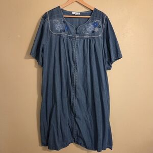 GO SOFTLY PATIO Denim Embroidered Full‎ Zip Patio/House Dress MuuMuu Women's 3X